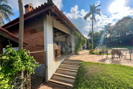 Casa à venda ou para alugar com 5 quartos, sendo 4 suítes, no condomínio Moradas São Luiz, Salto - SP