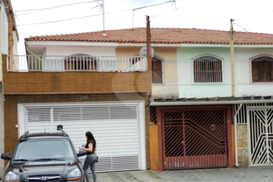 Sobrado à venda com 3 quartos, sendo 1 suíte,  em Parque Edu Chaves, São Paulo, SP