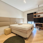 Apartamento à venda ou para alugar com 4 quartos, sendo 3 suítes, em Moema, São Paulo, SP