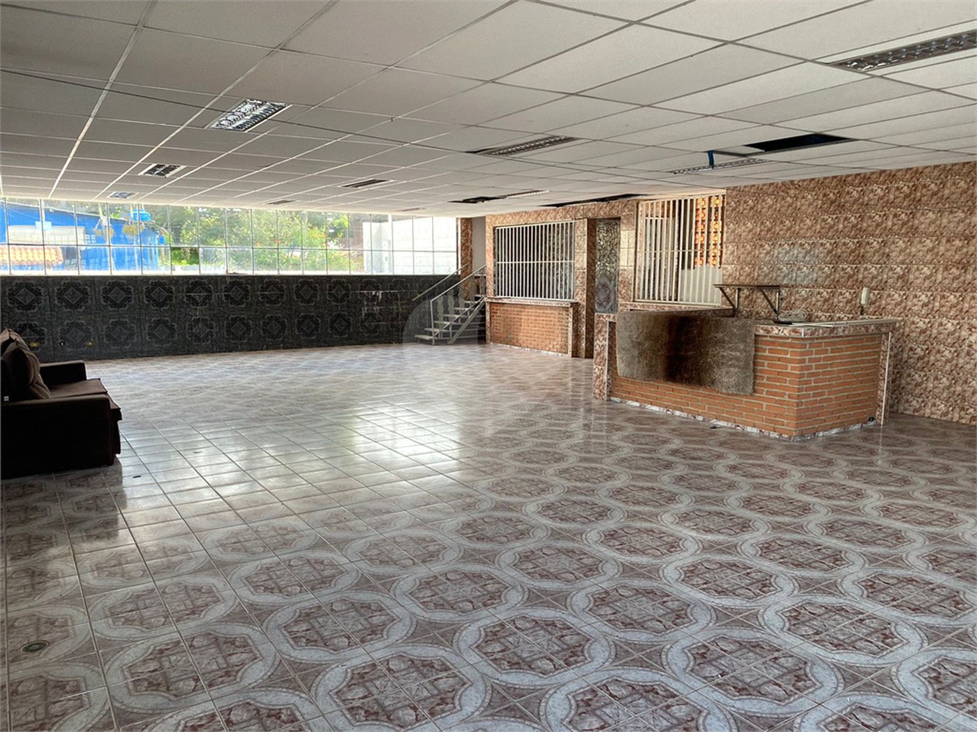 Casa à venda com 3 suítes em Vila Oceania, Poá, SP