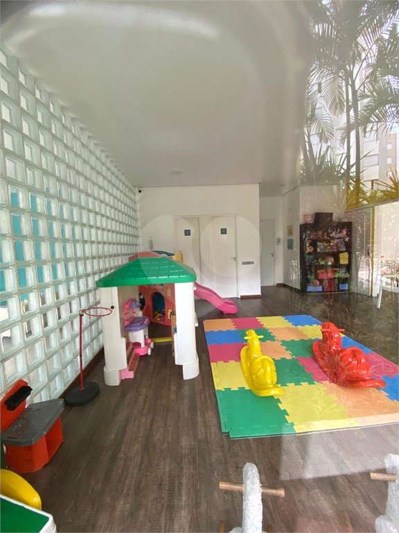 Cobertura à venda com 3 quartos, sendo 1 suíte,  em Cidade São Francisco, São Paulo, SP