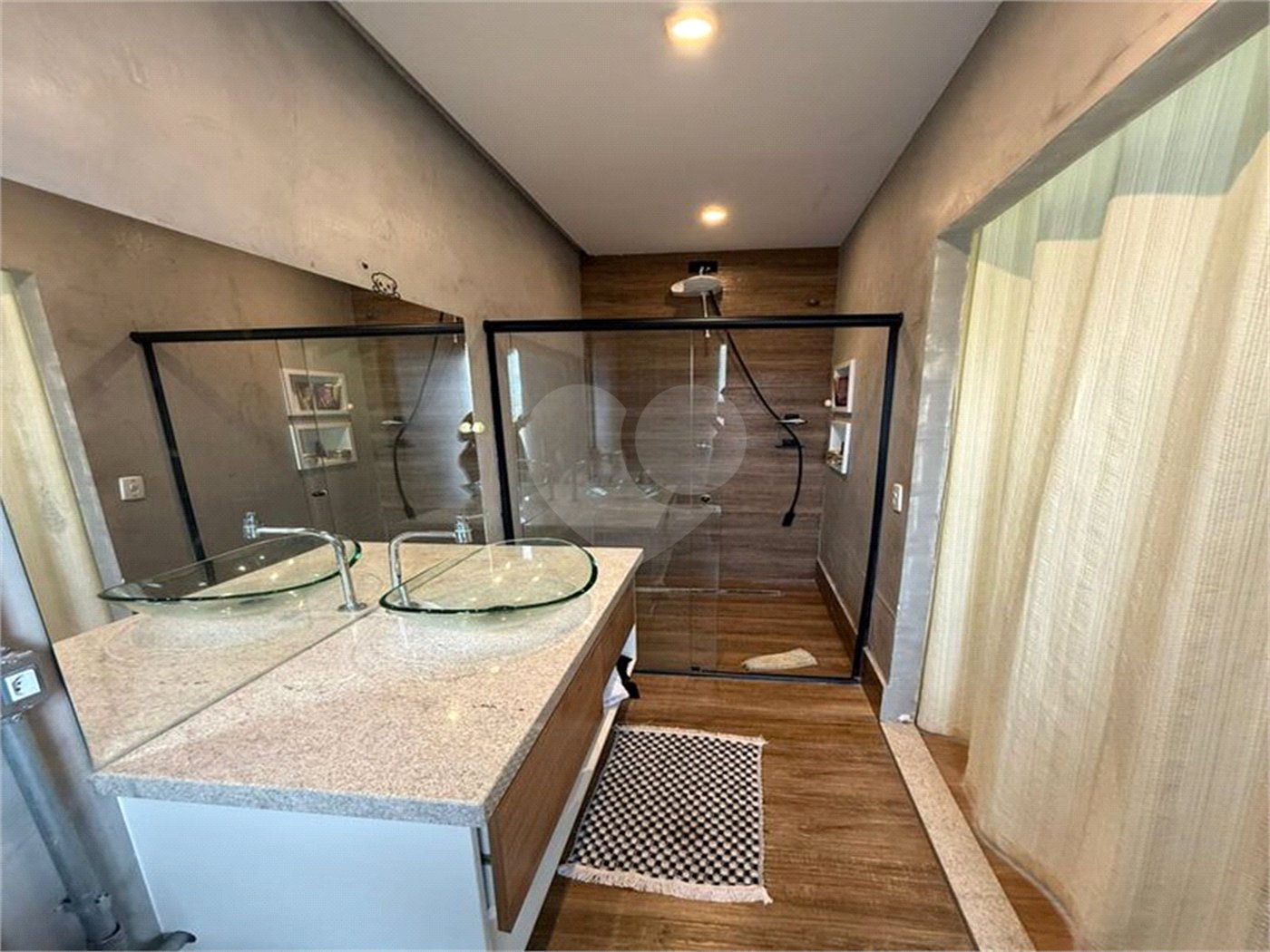 Casa à venda com 3 suítes em Taboão, São Roque, SP