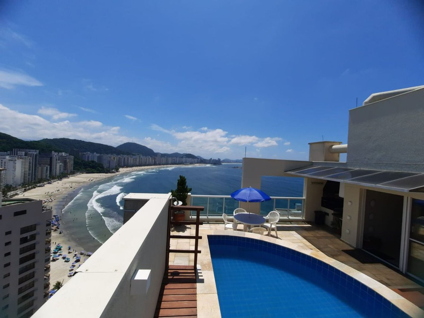 Cobertura à venda, 196 m² por R$ 2.200.000,00 - Jardim Las Palmas - Guarujá/SP