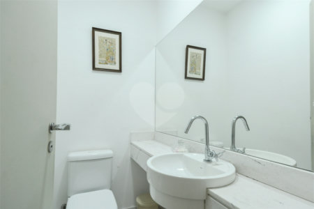 Apartamento à venda com 4 quartos, sendo 3 suítes,  em Jardim Paulista, São Paulo, SP