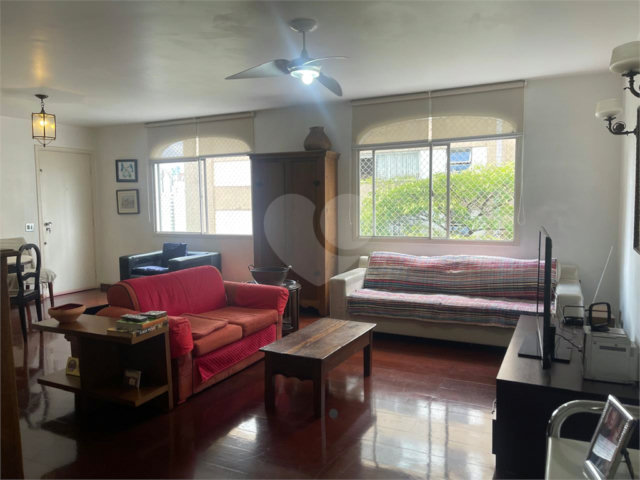 Apartamento à venda com 3 quartos, sendo 2 suítes,  em Bela Vista, São Paulo, SP