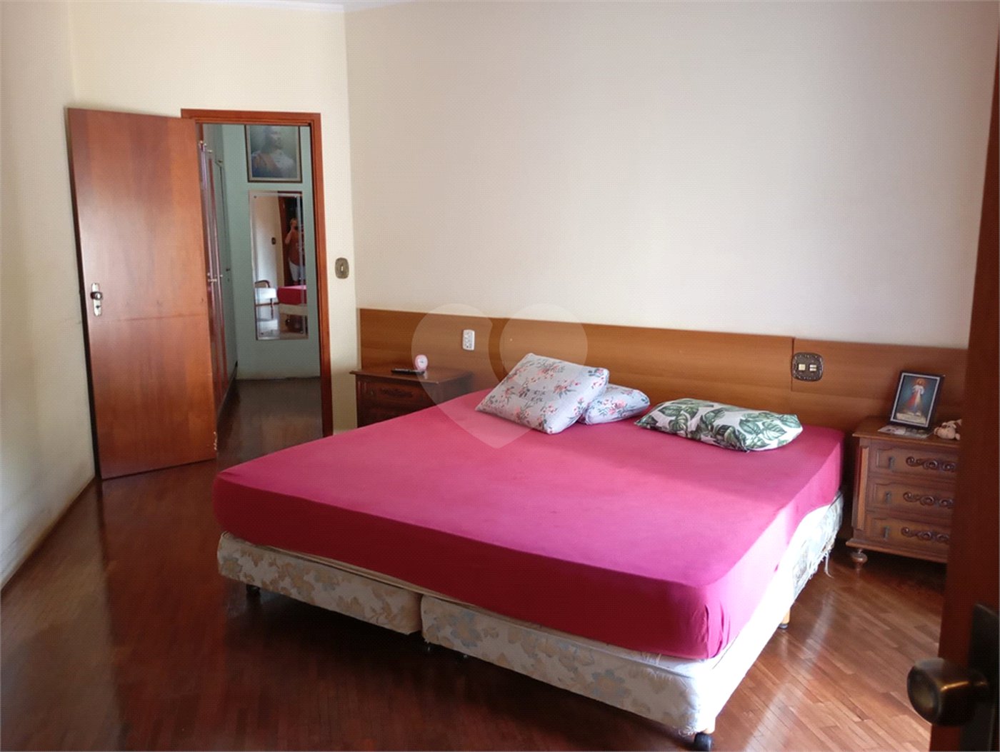 Apartamento à venda com 3 quartos, sendo 1 suíte, no Centro, Araraquara, SP