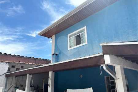 Casa à venda com 3 quartos, sendo 1 suíte, em Bosque dos Eucaliptos, São José dos Campos, SP