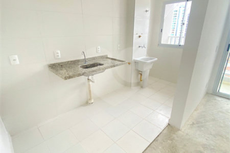 Apartamento à venda com 2 quartos em Vila Oliveira, Mogi das Cruzes, SP