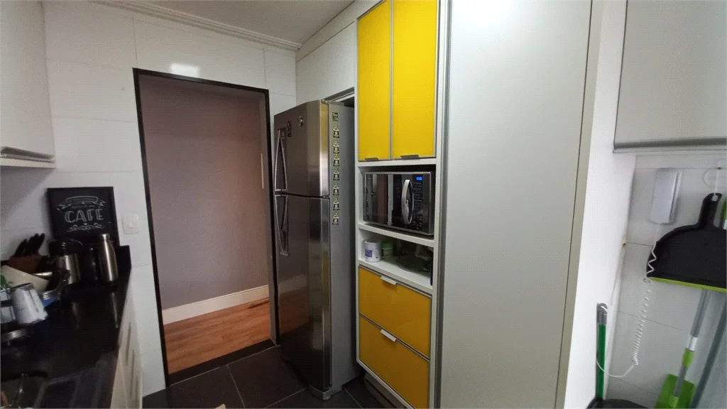 Apartamento à venda com 3 quartos, sendo 1 suíte,  em Jardim Luísa, São Paulo, SP