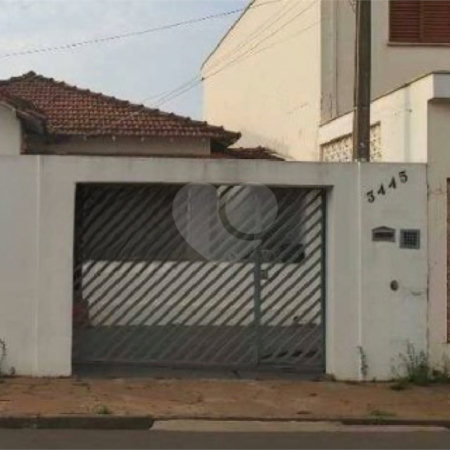 Casa térrea para venda na Vila Faria.