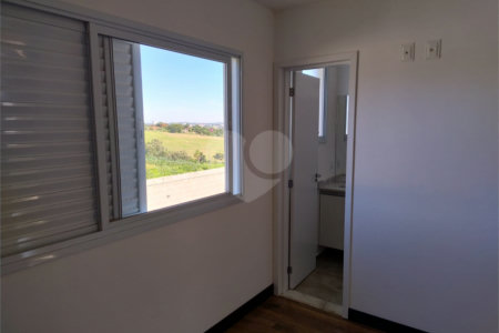 Casa para alugar com 3 quartos, sendo 1 suíte, no condomínio Vila Quinta dos Manacás, Vinhedo - SP