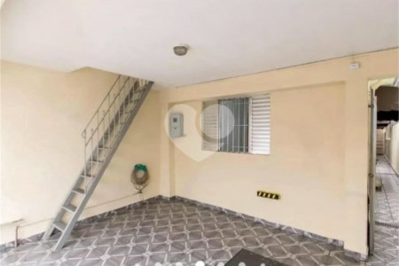 Casa à venda com 4 quartos, sendo 2 suítes, em Jardim Coimbra, São Paulo, SP