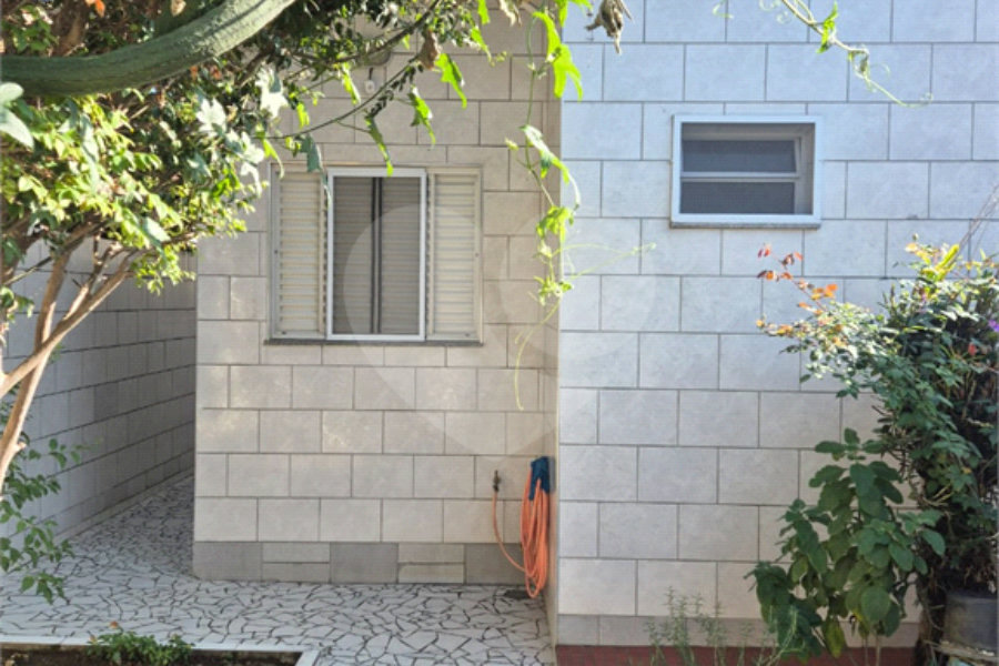 Terreno à venda com 3 quartos, sendo 1 suíte,  em Saúde, São Paulo, SP
