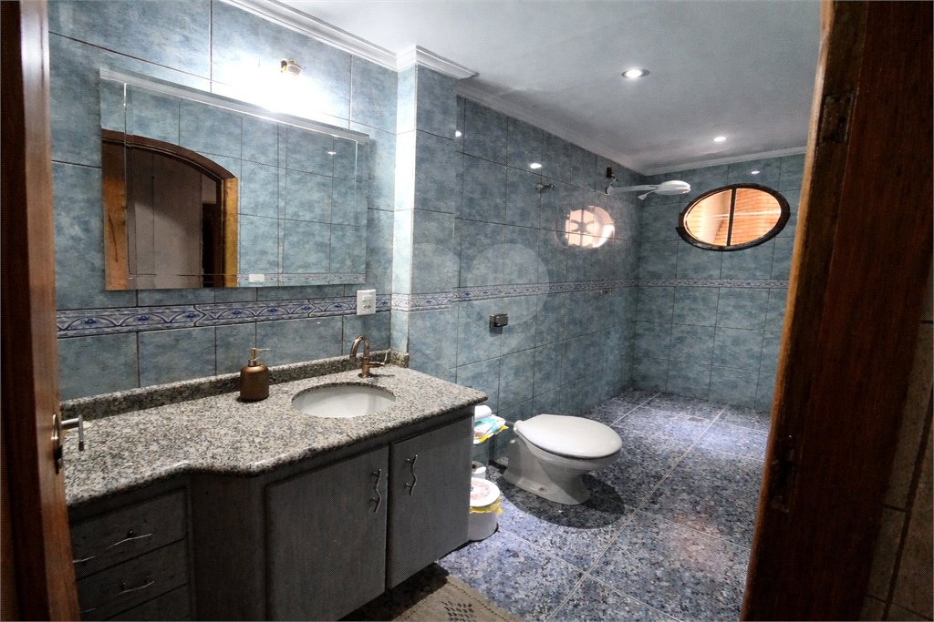 Casa à venda com 3 quartos, sendo 1 suíte, em Centreville, Santo André, SP