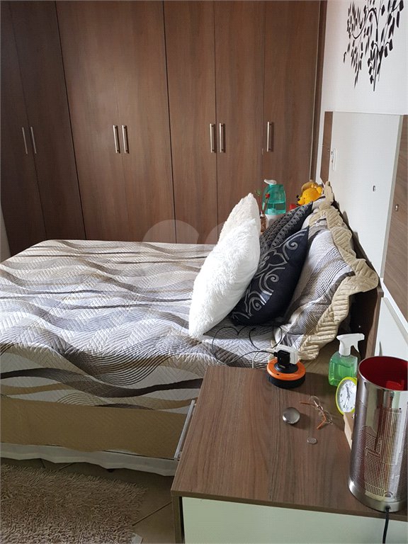 Sobrado à venda com 2 quartos, sendo 1 suíte, em Chácara Jafet, Mogi das Cruzes, SP