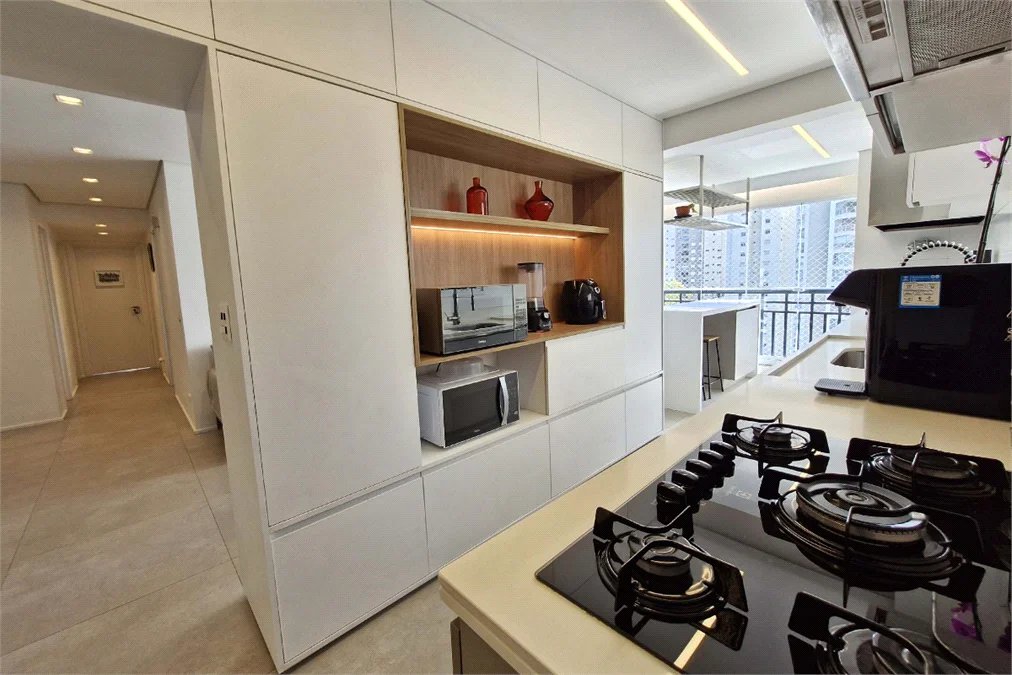 Apartamento à venda com 4 suítes em Vila Andrade, São Paulo, SP