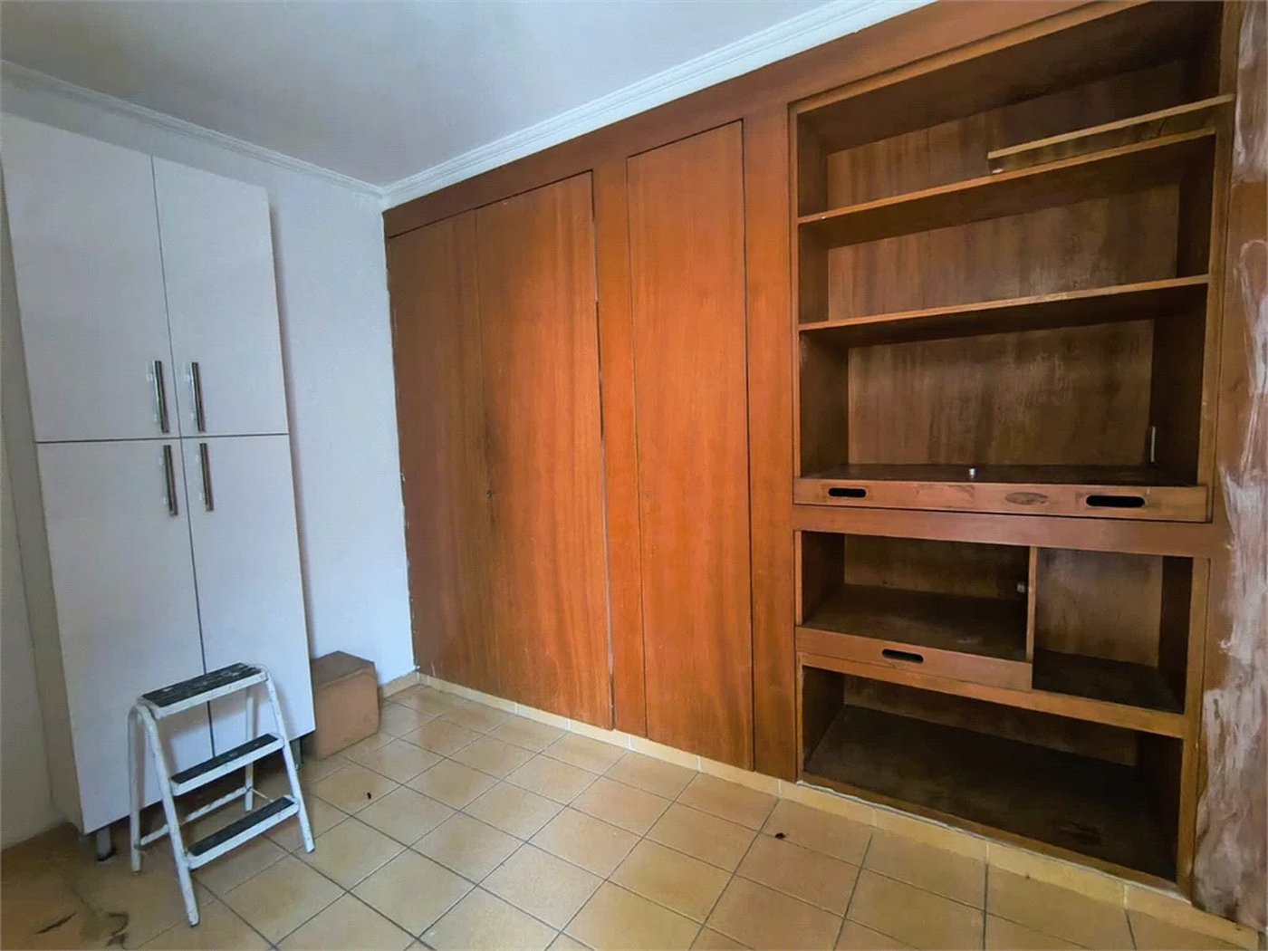 Sobrado à venda com 3 quartos, sendo 1 suíte, em Jardim Esmeralda, São Paulo, SP