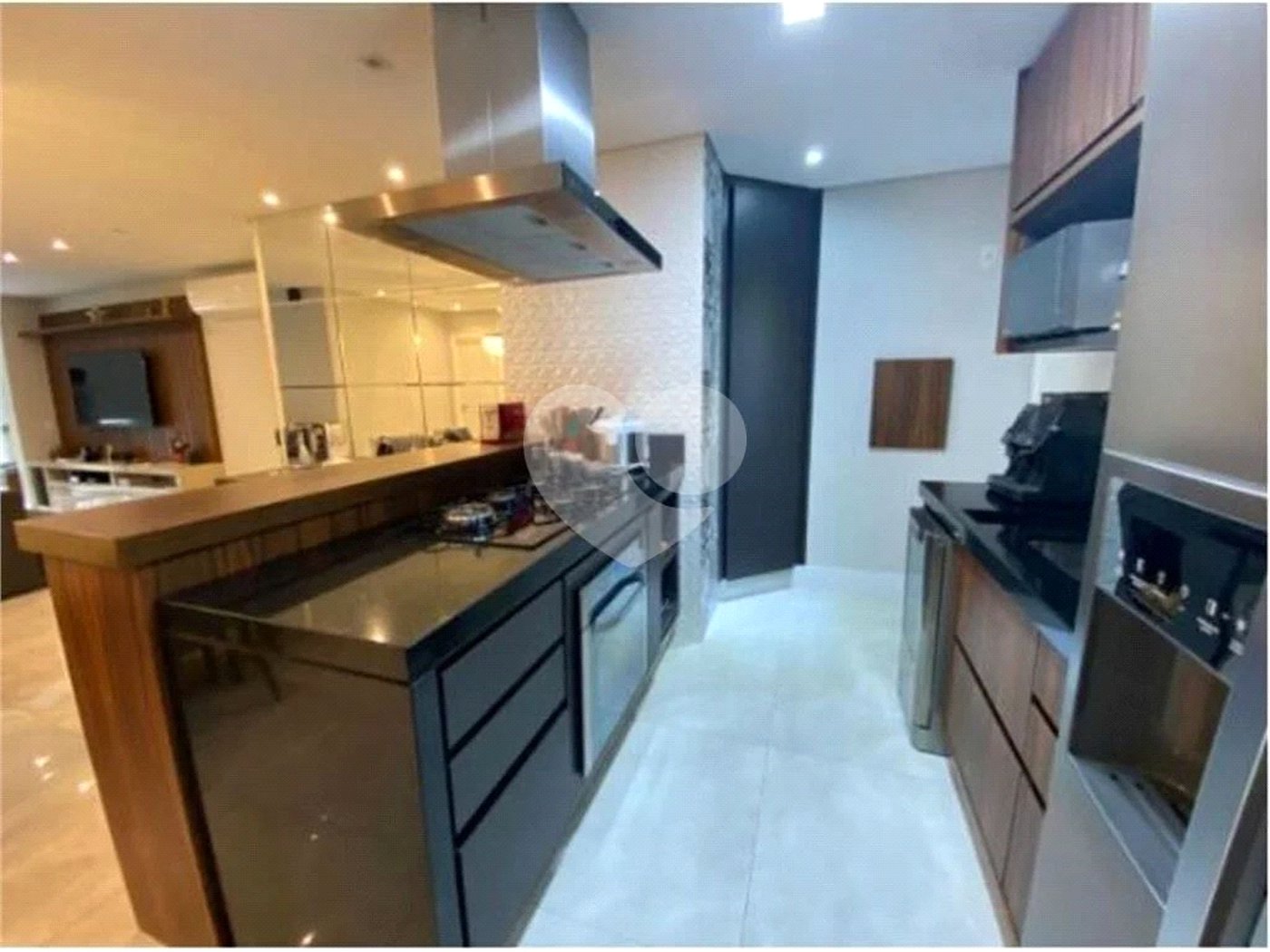 Apartamento à venda com 3 quartos, sendo 1 suíte,  em Vila Regente Feijó, São Paulo, SP