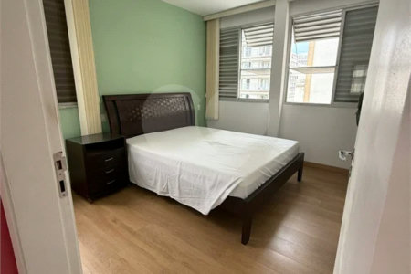 Triplex à venda ou para alugar com 3 suítes em Vila Suzana, São Paulo, SP