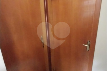 Casa à venda com 3 quartos, sendo 1 suíte, no condomínio Mosaico da Serra, Mogi das Cruzes - SP