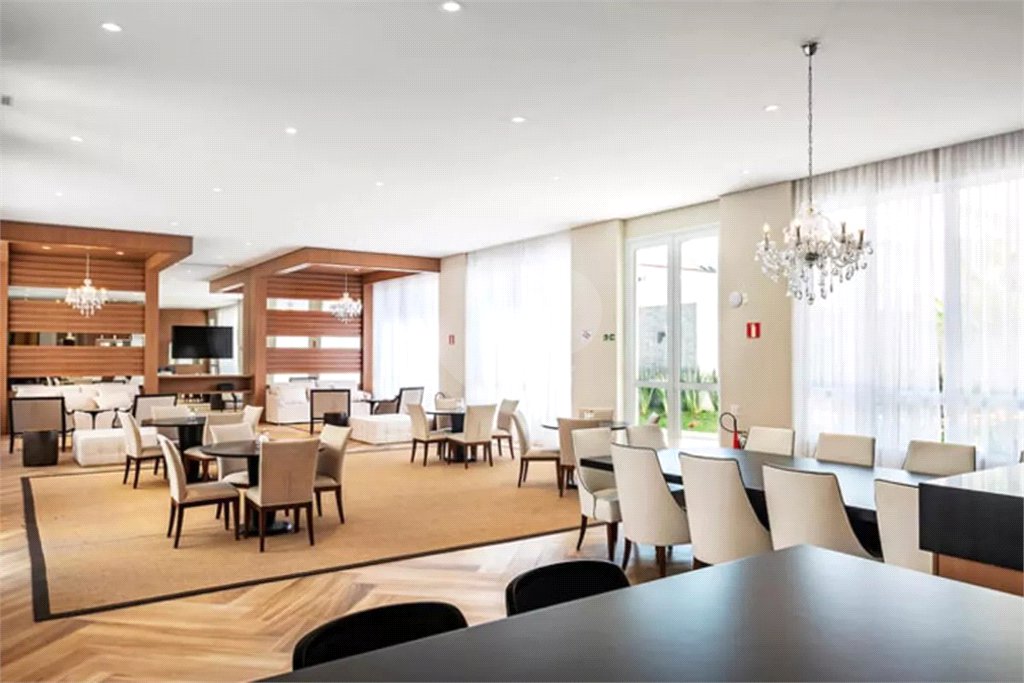 Apartamento à venda com 3 suítes em Indianópolis, São Paulo, SP