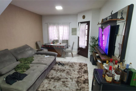 Casa à venda com 3 quartos, sendo 1 suíte, em Vila Pirajussara, São Paulo, SP