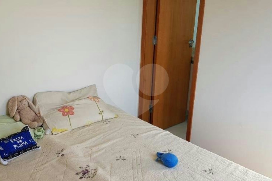 Sobrado à venda com 4 quartos, sendo 3 suítes, em Jardim Virginia Bianca, São Paulo, SP