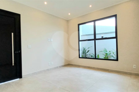 Casa Térrea à venda com 3 suítes em Jardim Valencia, Ribeirão Preto, SP