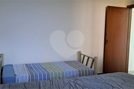Chácara à venda com 3 quartos, sendo 2 suítes,  em Chácaras Fernão Dias, Atibaia, SP