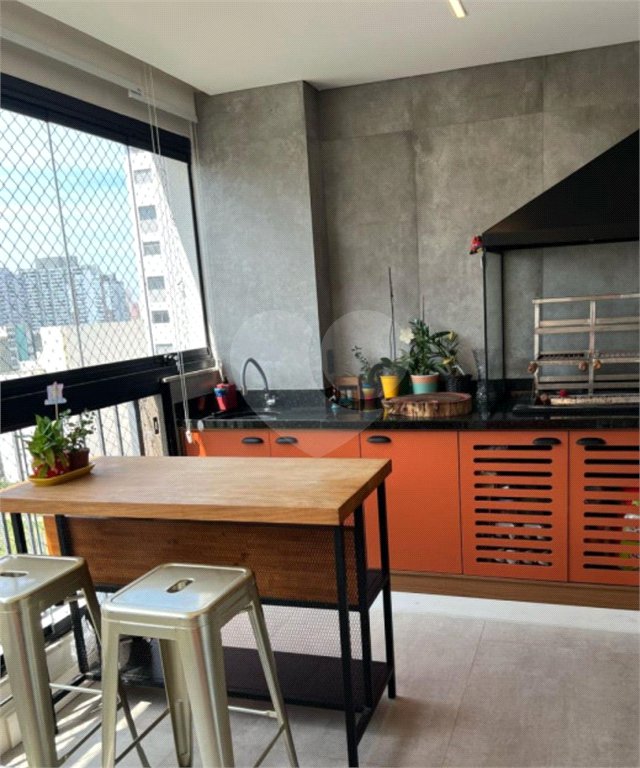 Apartamento à venda com 3 quartos, sendo 1 suíte,  em Parque São Jorge, São Paulo, SP