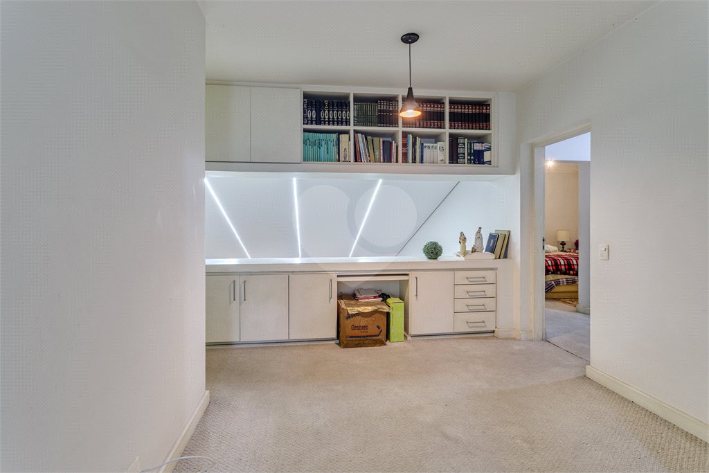 Casa à venda com 4 quartos, sendo 2 suítes, em Chácara Monte Alegre, São Paulo, SP