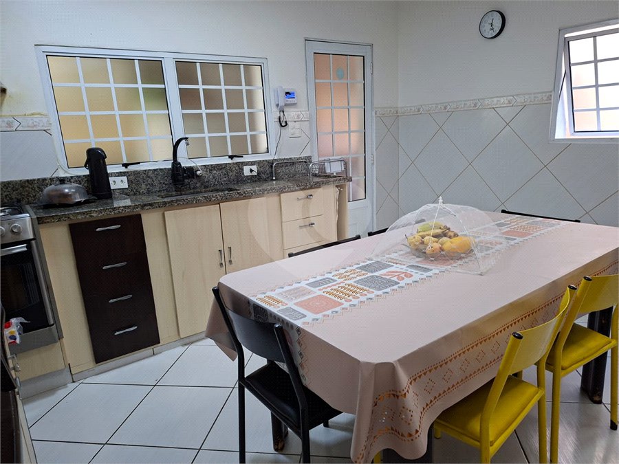 Sobrado à venda com 2 quartos, sendo 1 suíte, em Horto Florestal, São Paulo, SP