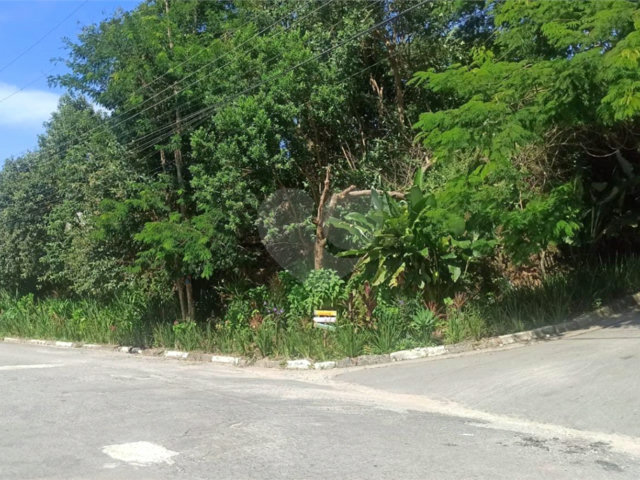 Terreno à venda no condomínio Altos da Baronesa, São Paulo - SP