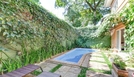 Casa à venda com 4 suítes no condomínio The Buckingham, São Paulo - SP