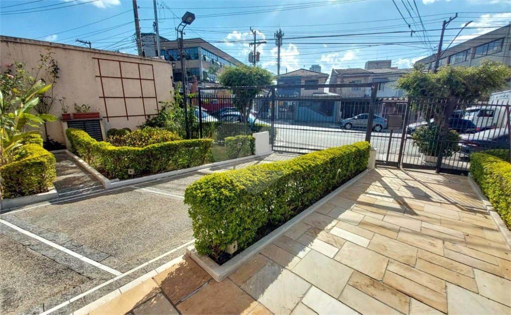 Apartamento de 03 dormitórios. Agende uma visita.