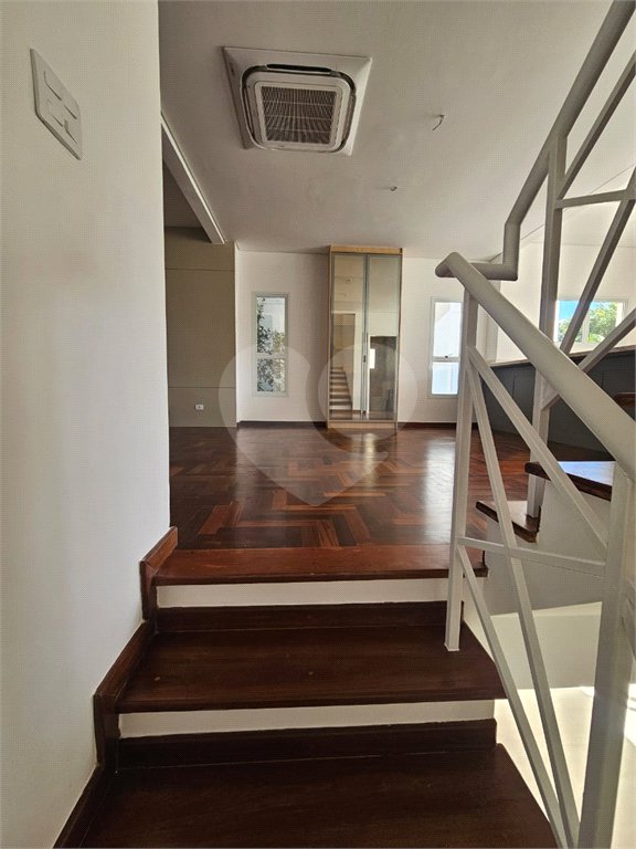 Casa à venda com 3 suítes no condomínio Palma de Mallorca Private Houses, São Paulo - SP