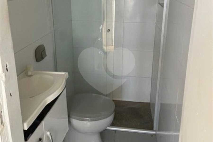 Sobrado à venda com 2 quartos em Santa Terezinha, São Paulo, SP