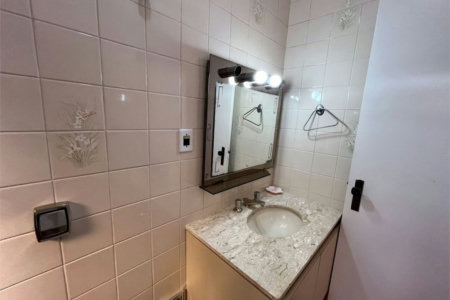 Apartamento Residencial à venda, Jardim Três Marias, Guarujá - AP0583.