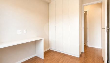 Apartamento à venda com 2 quartos, sendo 1 suíte,  em Brooklin, São Paulo, SP