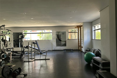 Apartamento à venda com 3 quartos em Vila Polopoli, São Paulo, SP