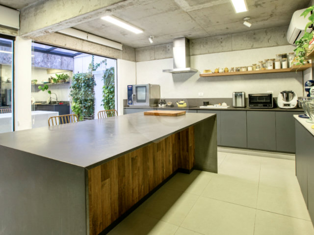 Casa à venda com 3 quartos, sendo 1 suíte,  em Brooklin, São Paulo, SP