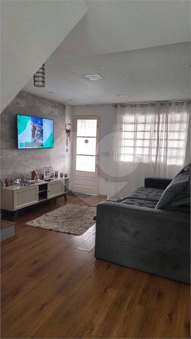 Casa à venda com 2 quartos no condomínio Residencial Vila da Paz, Mogi das Cruzes - SP
