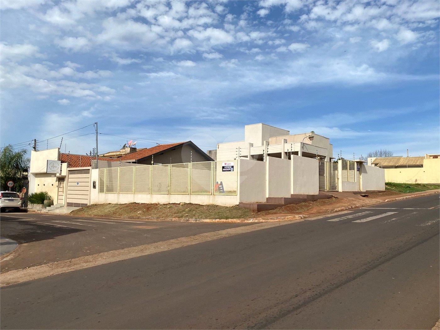 Casa à venda com 2 quartos em Residencial Ponta Porã I, Ponta Porã, MS