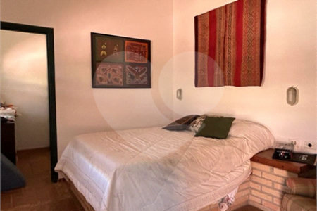 Villagio à venda com 5 quartos, sendo 3 suítes, em Vila Petrópolis, Atibaia, SP