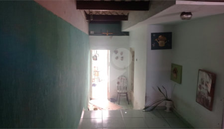 Casa à venda com 3 quartos em Vila Deyse, Itapetininga, SP