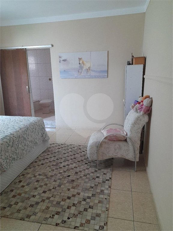 Casa à venda com 2 quartos, sendo 1 suíte,  em Jardim Maria Eugênia, Sorocaba, SP