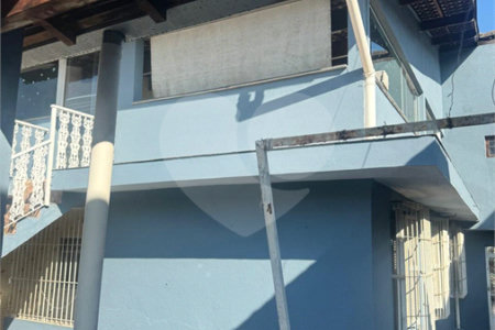 Sobrado à venda com 5 quartos em Bela Vista, Osasco, SP