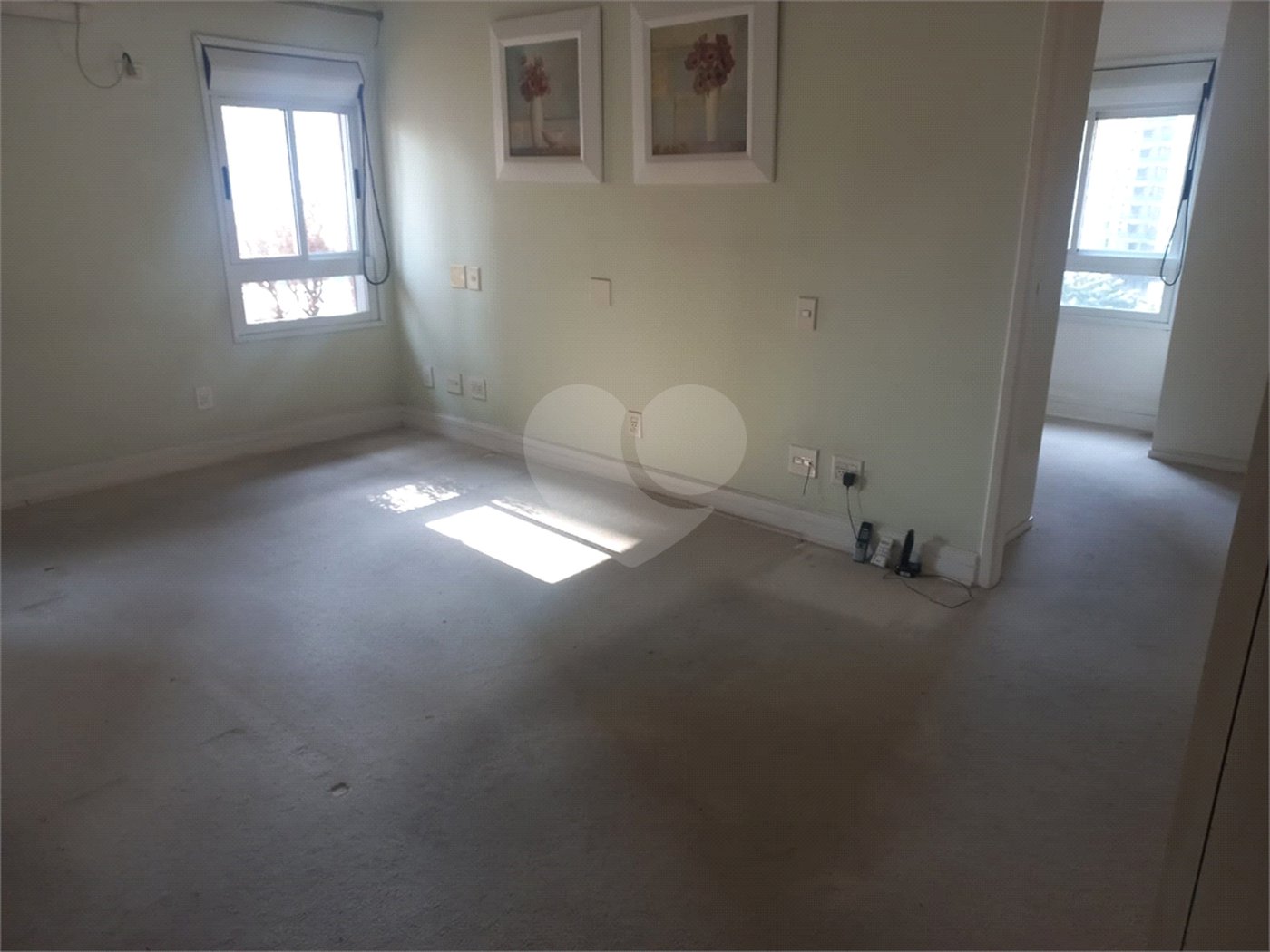 Apartamento à venda com 4 quartos, sendo 2 suítes, em Vila Uberabinha, São Paulo, SP