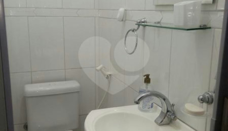 Casa à venda com 3 quartos em Carandiru, São Paulo, SP