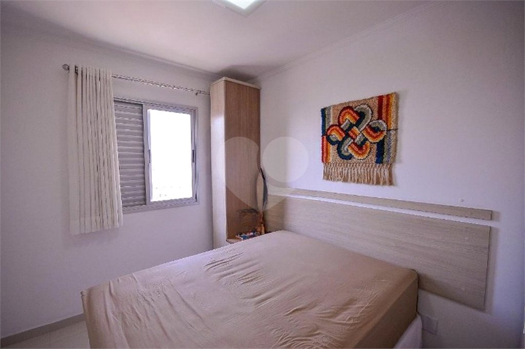 Oportunidade Apartamento mobiliado á venda na saude com 60m² com 2 dorm e 2 vaga. Aceita e estuda Permuta ( sujeito a avaliação).